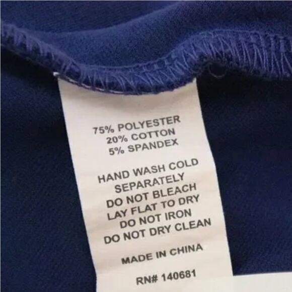 Unique Vintage Gwynnie Bee ladybug Print Dress, 2X - Picture 13 of 13